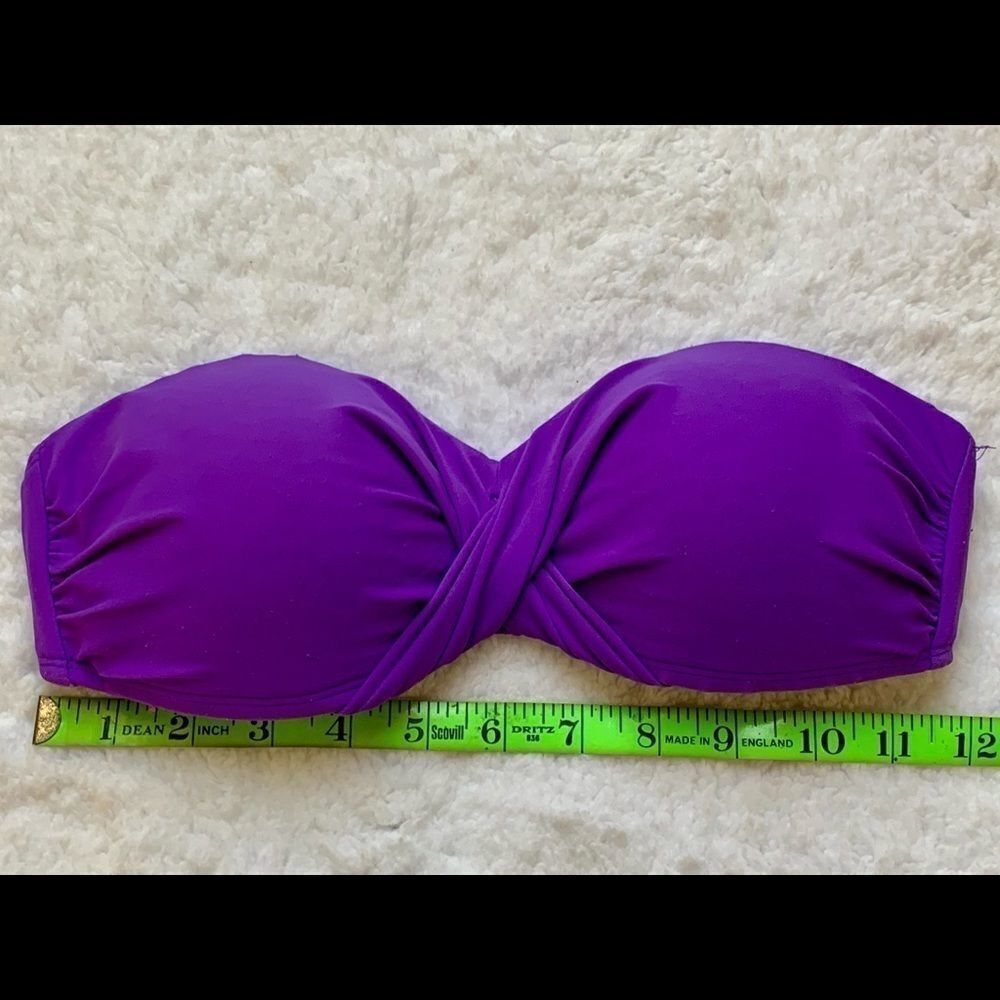 Bikinis   - Picture 9 of 12